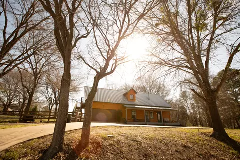 5470 Possum Trl, Eustace, TX 75124