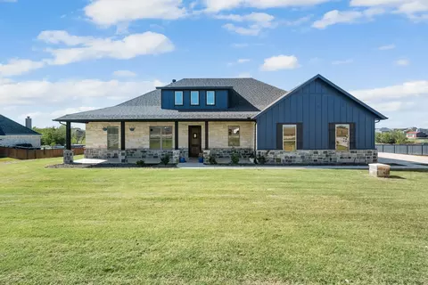 1103 Pioneer Xing, Weatherford, TX 76088
