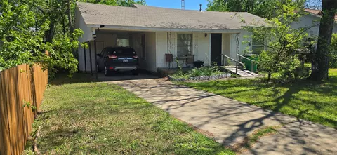 1006 S Grand Ave, Gainesville, TX 76240