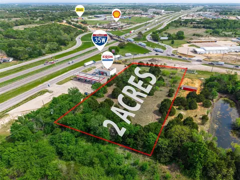 6731 Conveyor Dr, Burleson, TX 76031