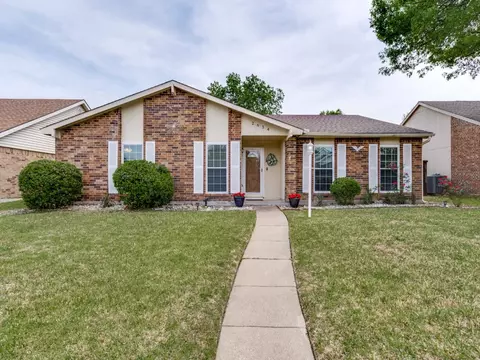 2634 Duchess Dr, Garland, TX 75040