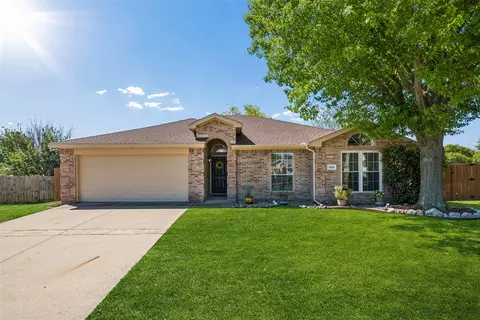 1028 Hall Ct, Wylie, TX 75098