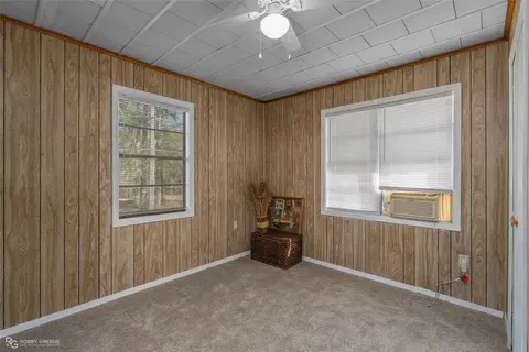 Bedroom - 121 Willow St, Heflin, LA 71039 photo 5 of 6