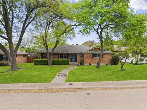 8309 Londonderry Ln, Dallas, TX 75228