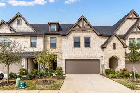 6834 Neals Way, Arlington, TX 76001