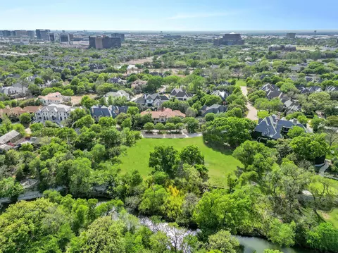48 Braewood Pl, Dallas, TX 74248