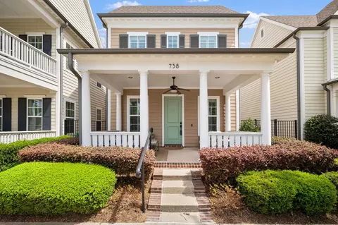 738 E Main St, Coppell, TX 75019