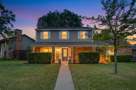 1221 Columbine Dr, Garland, TX 75043