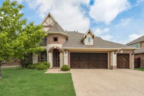 1705 Emma Pearl Ln, Little Elm, TX 75068