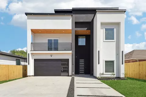 3513 Nomas St, Dallas, TX 75212