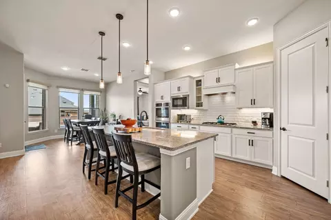 Kitchen - 1226 Aster Pl, Haslet, TX 76052 photo 2 of 4