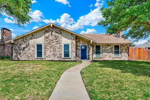 2525 Winterstone Dr, Plano, TX 75023