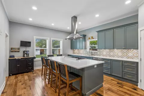 507 N 7th St, Sanger, TX 76266