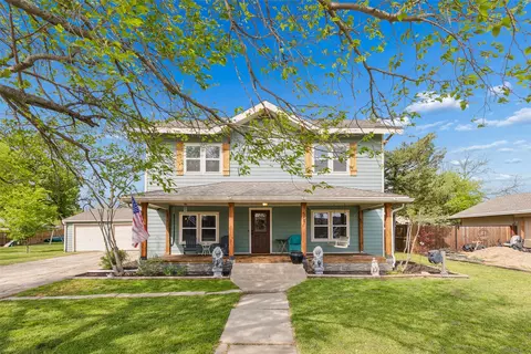 507 N 7th St, Sanger, TX 76266