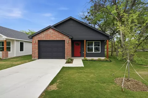 1004 S 1st St, Sherman, TX 75090
