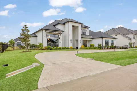 5408 Seuss St, Flower Mound, TX 75022