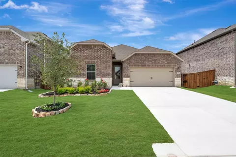148 Summer Rain Way, Newark, TX 76071