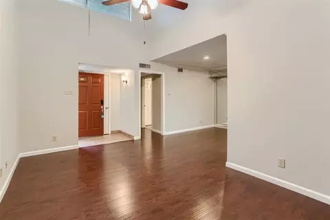 16301 Ledgemont Ln #269, Addison, TX 75001