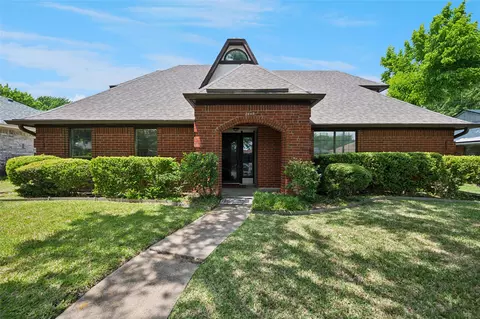 2449 Kimberly Dr, Garland, TX 75040