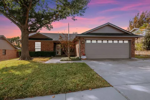 6516 N Park Dr, Watauga, TX 76148