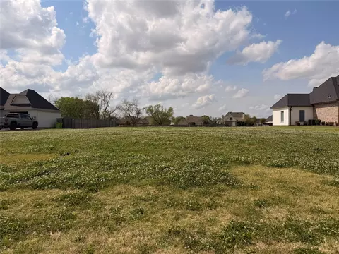 746 Smokehouse Loop, Benton, LA 71006
