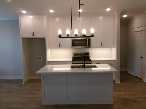 137 Stadium Ln, Van, TX 75790 photo 2