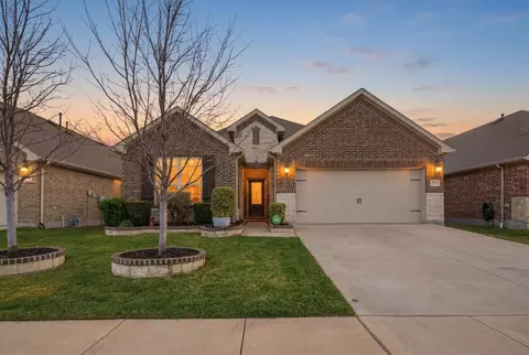824 Pinnacle Ridge Rd, Haslet, TX 76052