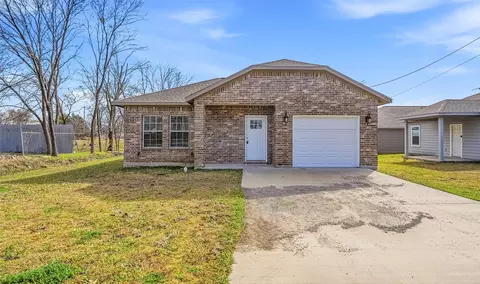 4215 Oneal St, Greenville, TX 75401