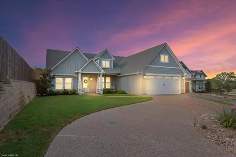 1400 Wandering Trl, Woodway, TX 76712