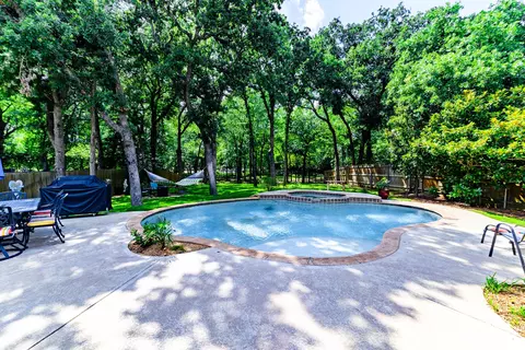 223 Bluebonnet Trl, Mansfield, TX 76063