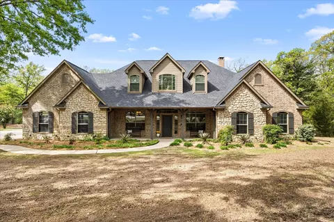 2117 Red Cedar Trl, Greenville, TX 75402
