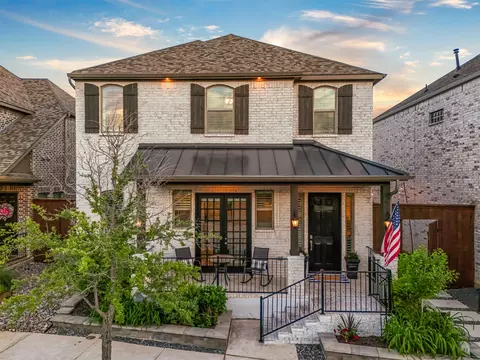 2217 6th Ave, Flower Mound, TX 75028