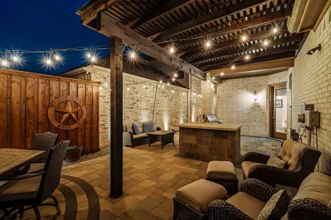 2217 6th Ave, Flower Mound, TX 75028