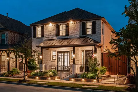 2217 6th Ave, Flower Mound, TX 75028