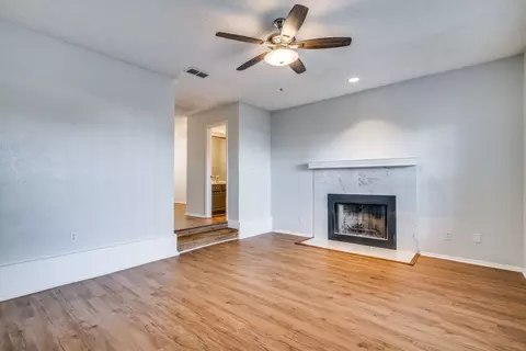 3635 Garden Brook Dr #10100, Farmers Branch, TX 75234