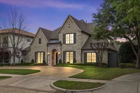 6828 Chevy Chase Ave, Dallas, TX 75225