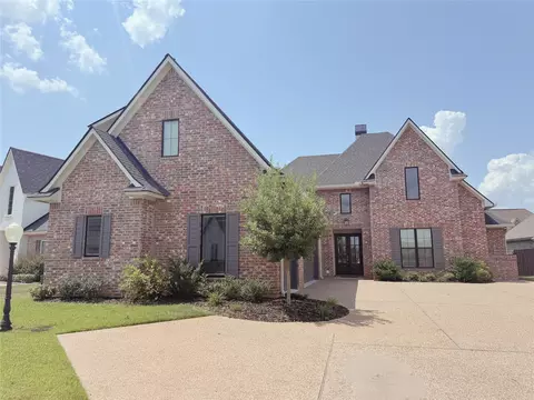 262 Poydras Ave, Bossier City, LA 71111