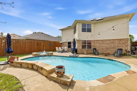 10824 Irish Glen Trl, Haslet, TX 76052