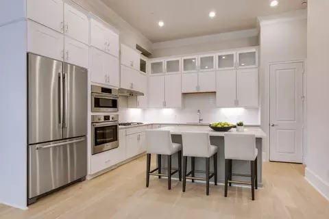 1472 N Ave, Plano, TX 75074