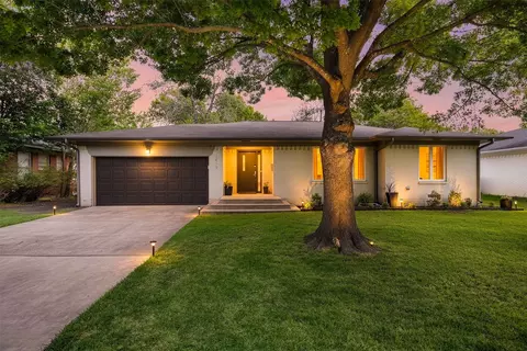 7418 Fenton Dr, Dallas, TX 75231