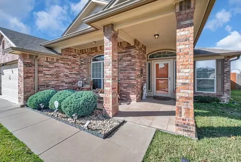 Exterior - 9836 Shallow Creek Dr, Waco, TX 76708 photo 2 of 6