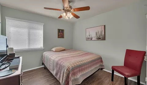 Bedroom - 9836 Shallow Creek Dr, Waco, TX 76708 photo 4 of 4