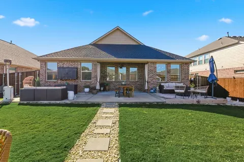 3105 Kaufman Ct, Little Elm, TX 75068