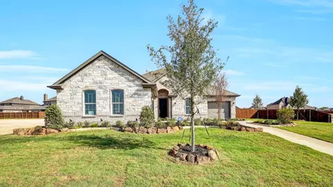 10433 Palmetto St, Midlothian, TX 76065