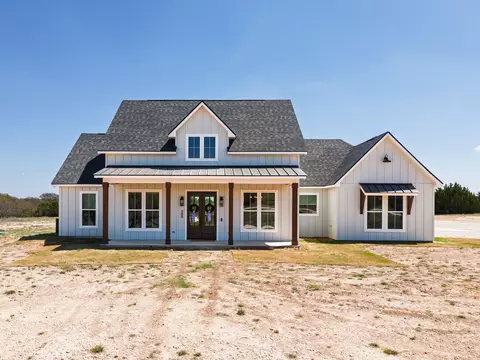 305 Willow Oak, Goldthwaite, TX 76844