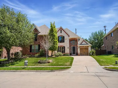 7612 Cindy Ln, Sachse, TX 75048