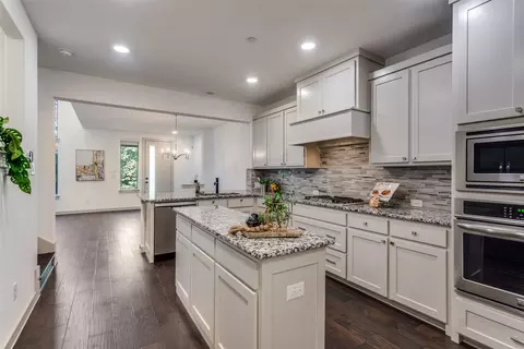 1423 Lamb Dr, Plano, TX 75075