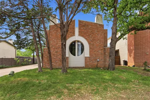 620 W Union Bower Rd, Irving, TX 75061