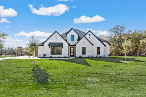 1016 Ranch Blvd, Aledo, TX 76008