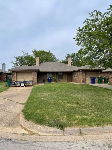 1428 Briar Cir, Crowley, TX 76036